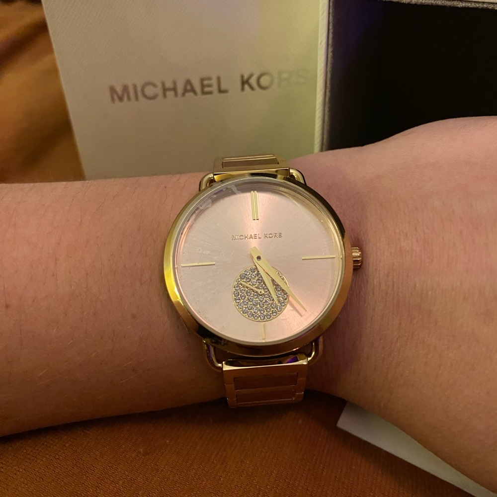 Michael Kors Women's Portia Stainless Steel Bracelet Watch 36mm. *NEVER WORN* - Picture 4 of 11